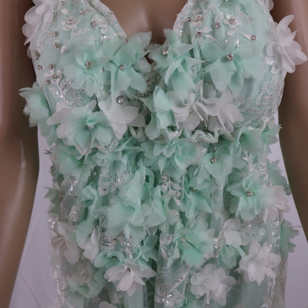 Custom made baby shower dress - Picture 3 of 7